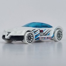 Golden Arrow Hot wheels White With Livery 2013 Hotwheels 