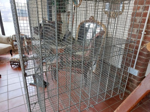 Vintage metal pigeon - vintage,