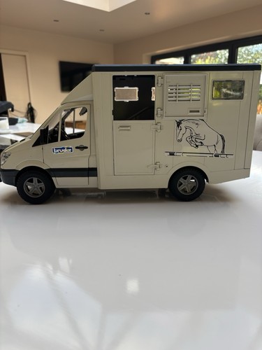 Bruder horse van trailer - bruder,