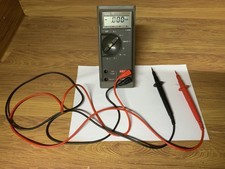 Fluke 75 Multimeter working - please read description 