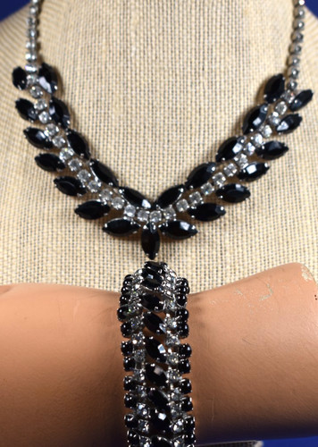 Vintage 1950s demi - vintage, demi-parure