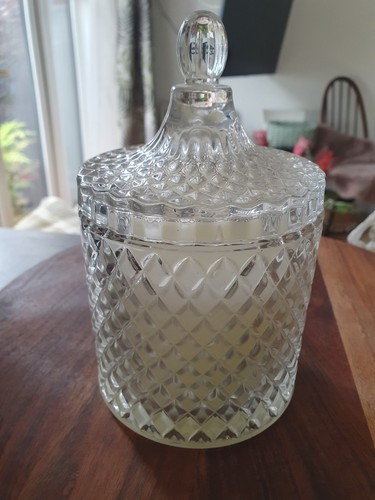 Bnwt laura ashley large - laura,