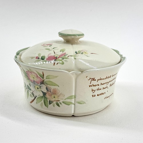 Vintage royal winton - royal,