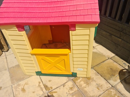 Vintage little tykes - tykes, playhouse