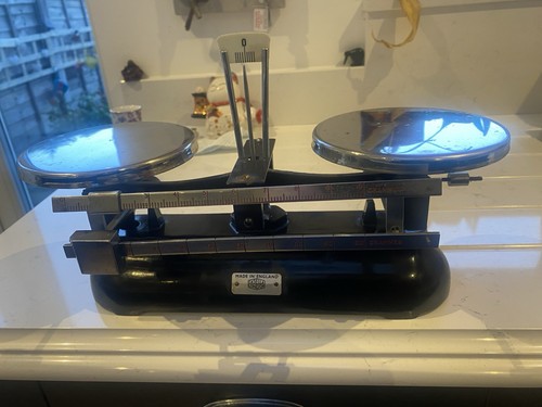 Vintage mechanical balance - mechanical,