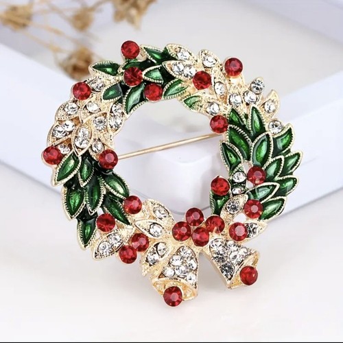 Christmas wreath brooch - christmas,