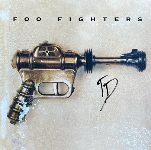 Dave grohl autographed signed - grohl,