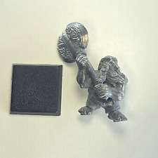 Dwarf Warrior with Great Axe - Citadel Warhammer Fantasy Games Workshop X73