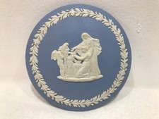 Wedgwood Jasperware Trinket Pot Bowl Small Round with Lid Fluted Edge Blue White