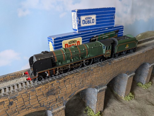 Hornby dublo duchess - hornby,