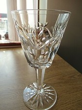 BEAUTIFUL Waterford Crystal White Wine Glass Ashling Cut  5 7/8"  tall signed ex