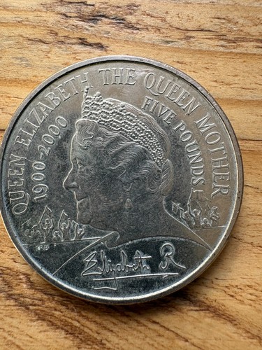Queen elizabeth the - queen,