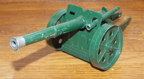 Britains vintage naval gun - vintage, 4.7