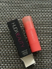 Huda Beauty Cheeky Tint Blush