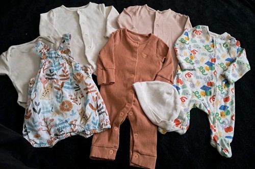 Unisex babys clothes - clothes, new