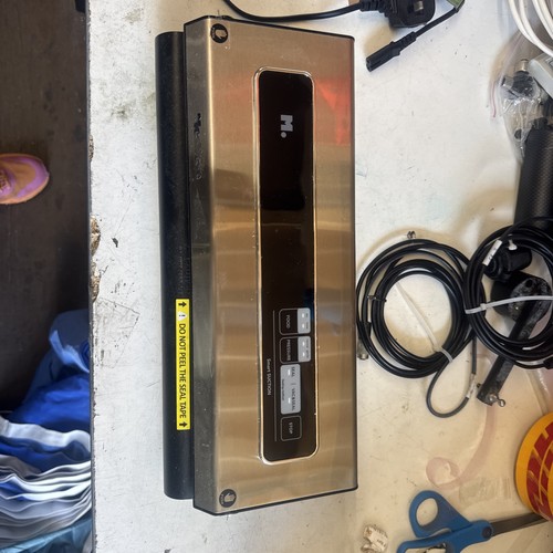 Vacuum sealer machine with - vacuum, 2