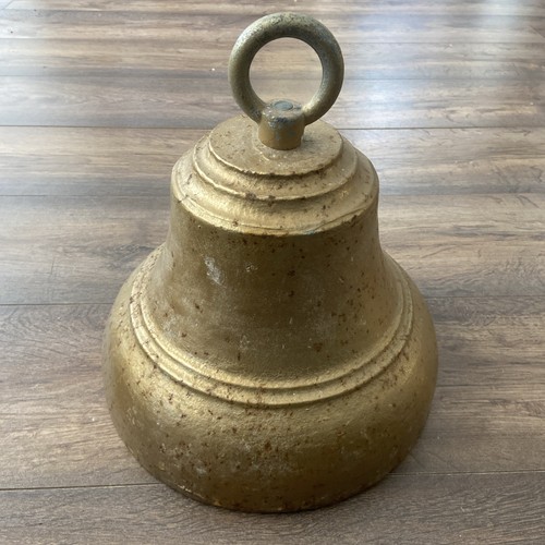 Large bell rings - large, garden