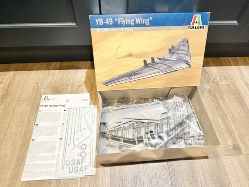 Italeri flying wing - yb-49,