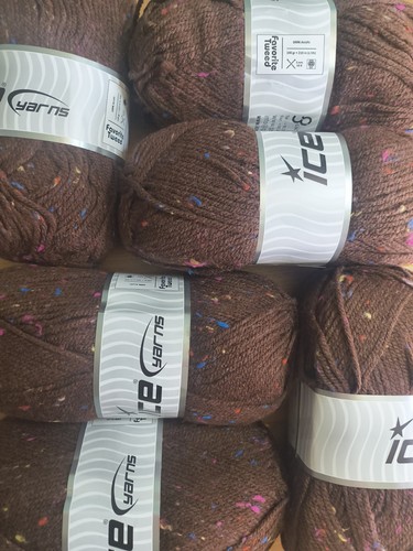 Wool yarn favorite - &, 🧶🤎
