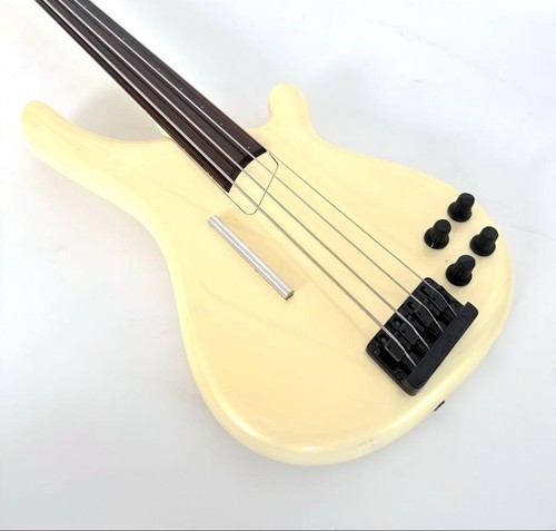 Tune 04piezo fretless - fretless, bass
