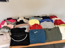 30 Women’s Jumpers Bundle