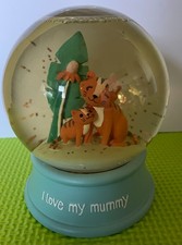 Snowglobe with wording I Love