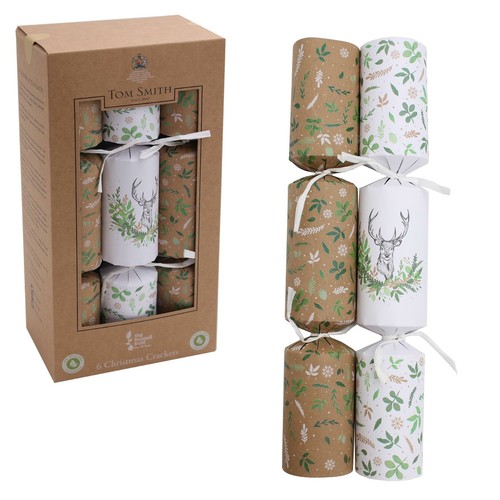 Pack christmas crackers - pack,