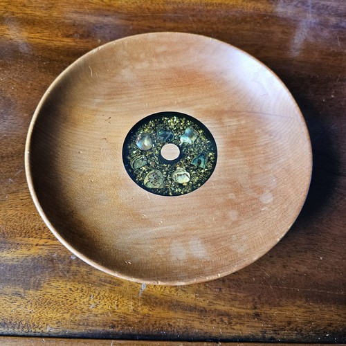 Vintage new zealand - vintage, paua