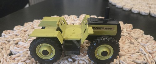 Britains trac 1500 - 1:32, mb