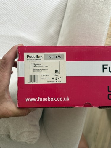 Fusebox metal clad 100amp - clad, main