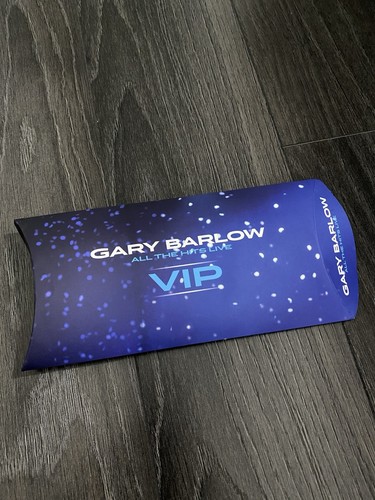 Gary barlow 2021 vip scarf - gary,
