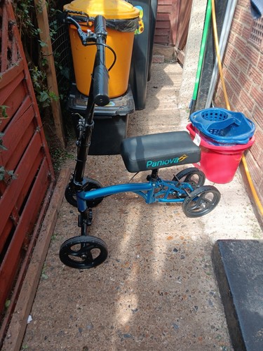 Soft comfort knee scooter - knee,