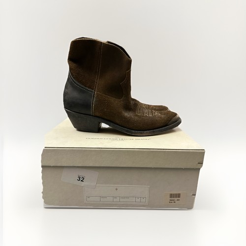 Golden goose young - golden,