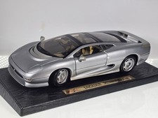 Maisto 1:18 Scale Diecast Model Car Jaguar XJ220, 1992