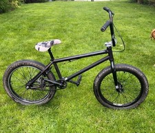 Kink switch 2022 BMX - very limited - £800 new - incredible quality - trick bike