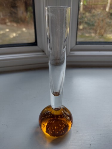 Vintage vase controled bubble - vintage,