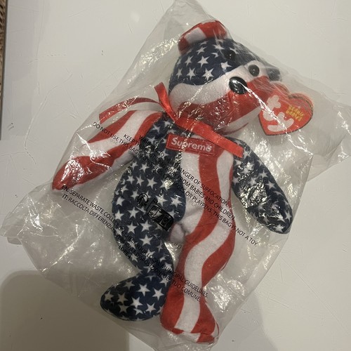 Supreme fw22 beanie baby - -,