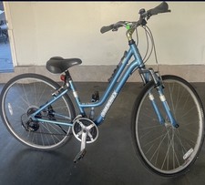 Women's Diamondback Bike