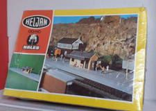 HELJAN AH4 RAILWAY STATION PLATFORM & BUILDING KIT - 00/HO SCALE