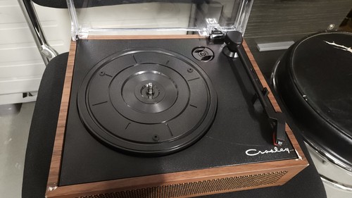 Crosley turntable - crosley,