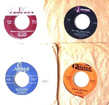 LOT OF 52 VINTAGE 45 RPM