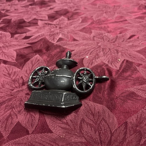 Vintage black cast - black, iron