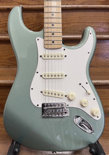Fender 2001 standard - 2001,