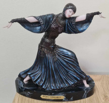 Objet' d Elegance Collection