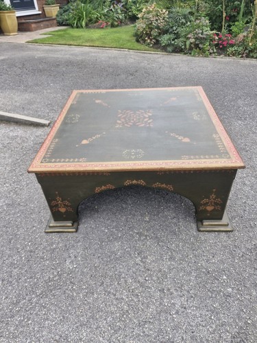 Painted oriental hardwood - painted,