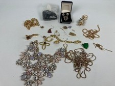 602g broken lot necklaces - broken,
