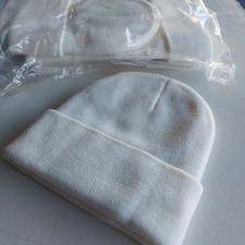 50 x Beanie Hats Beige Off