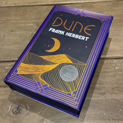 Dune frank herbert waterstones - frank,