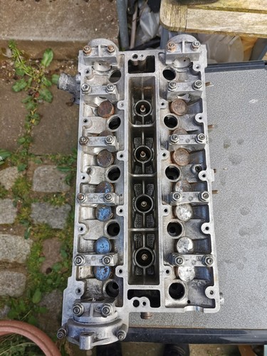 C20xe cylinder head - 2.0, 16v