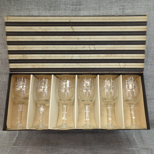 Vintage set floral etched - set,